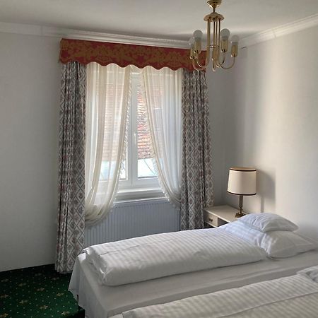 Pension Margit Баден Екстериор снимка